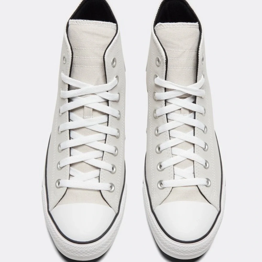 Converse Chuck Taylor All Star Leather Hi Tech Tuff Trainer. - Picture 12 of 12